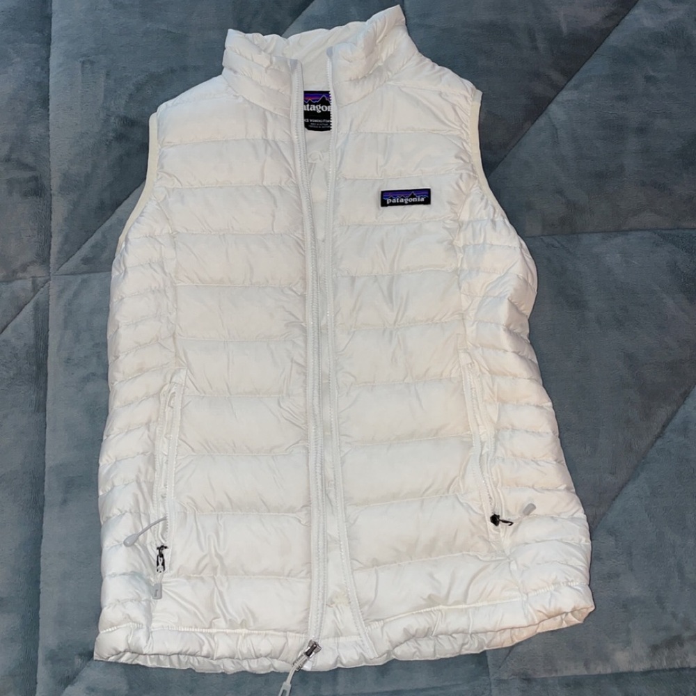 Patagonia White Down Vest